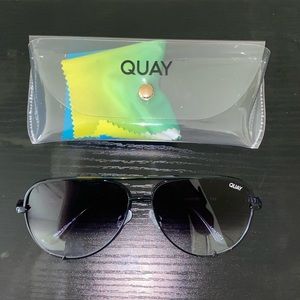 QUAY HIGH KEY SUNGLASSES